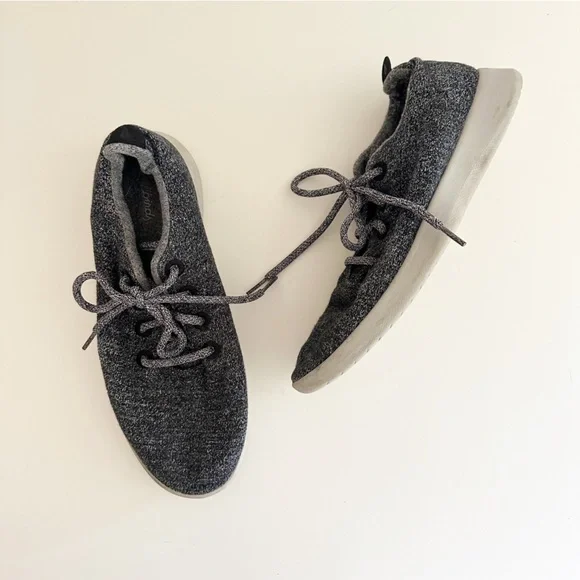Allbirds Dark Grey Wool Runners Sneaker - Picture 1 of 10
